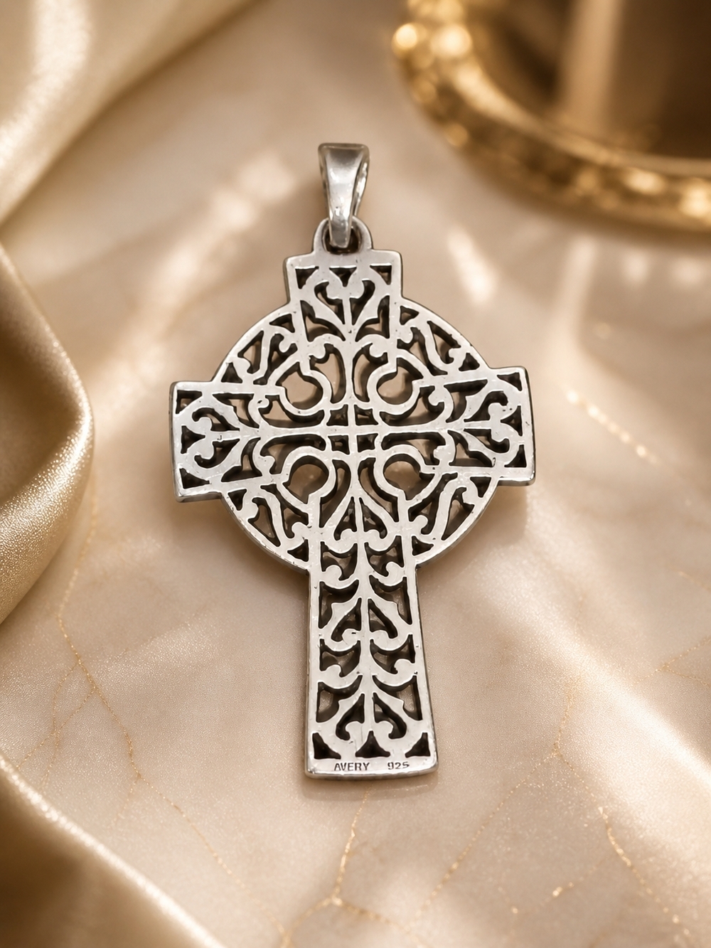 James Avery Retired Fleur De Lis Filigree Cross Pendant Sterling Silver 925